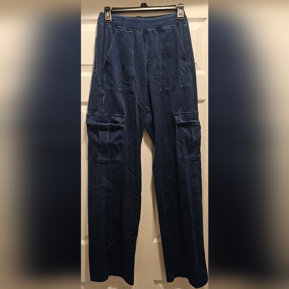 Halara Women's Cargo Jeans Size Small *Brand New With Tags*